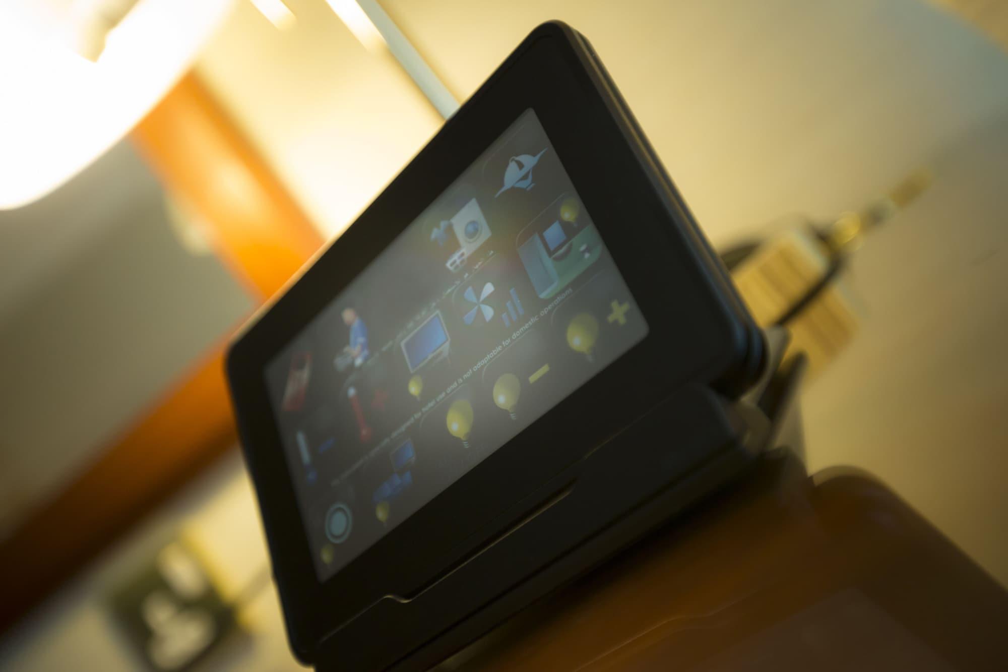 Grand Mercure Majlis Residences Abu Dhabi Eksteriør bilde The Kindle Fire