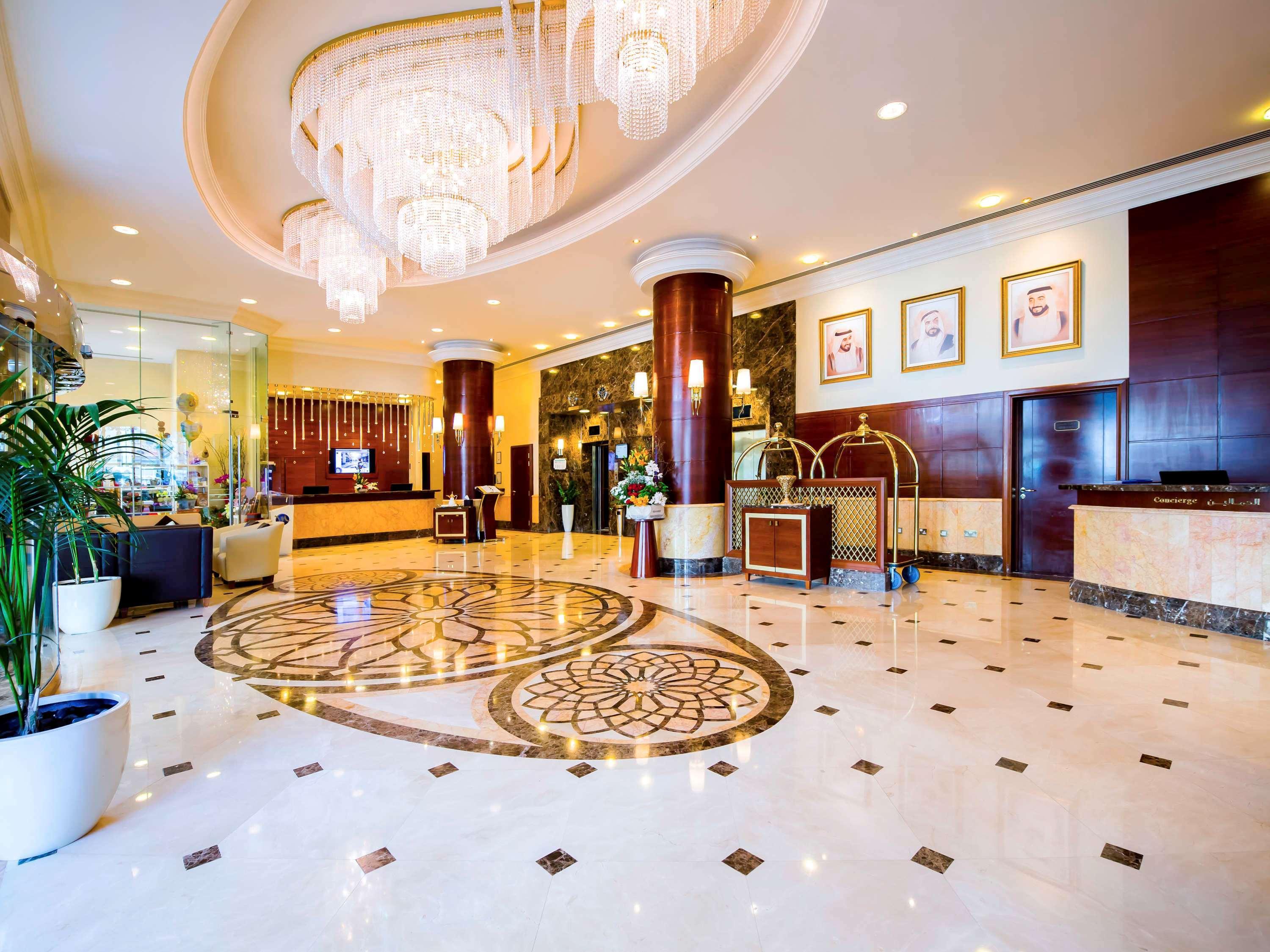 Grand Mercure Majlis Residences Abu Dhabi Eksteriør bilde Lobby